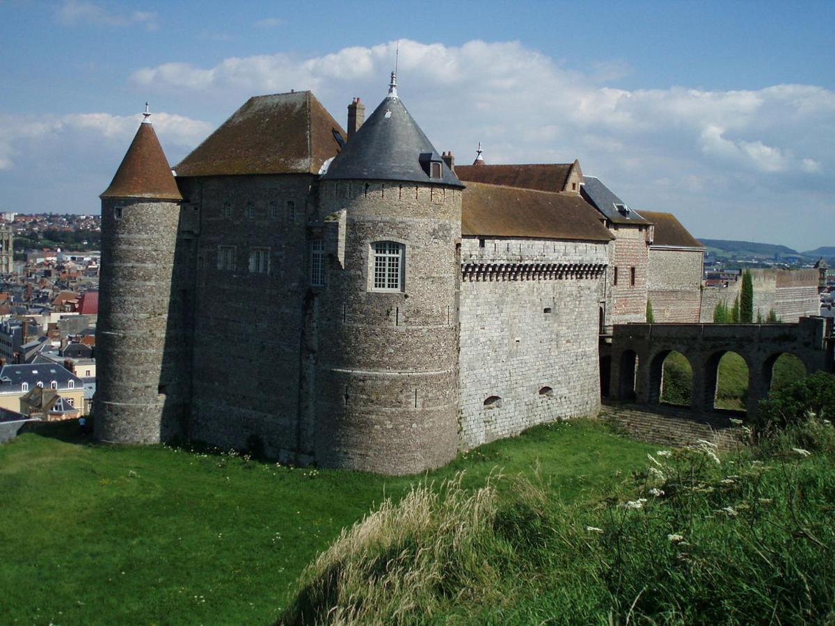 Le Goeland Apartment Dieppe Bagian luar foto